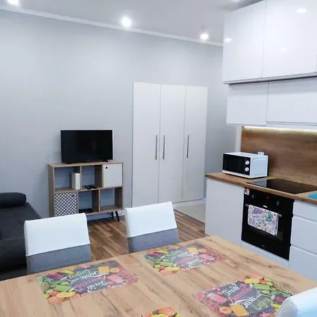 Poniatowskiego * Ράντομ